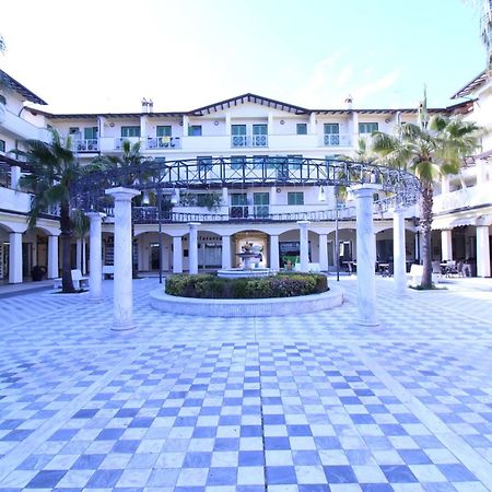 Cytrus Apartament Villa Marina di Massa Luaran gambar