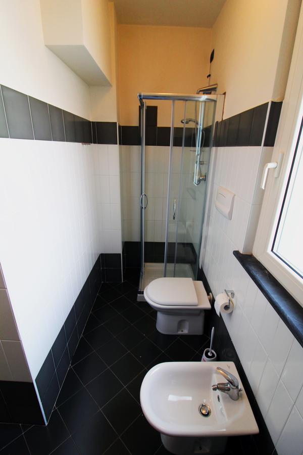 Cytrus Apartament Villa Marina di Massa Luaran gambar